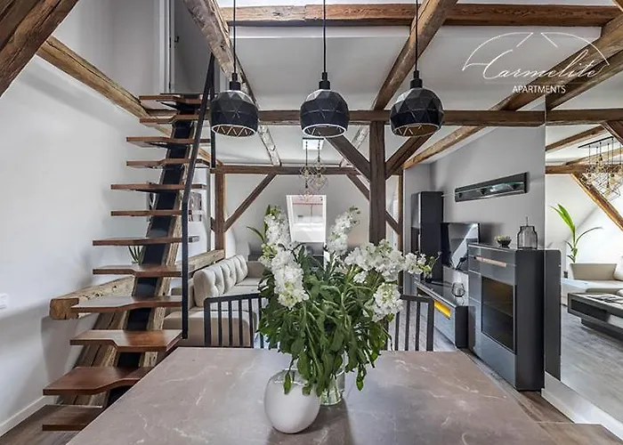 Spacious Sky Carmelite